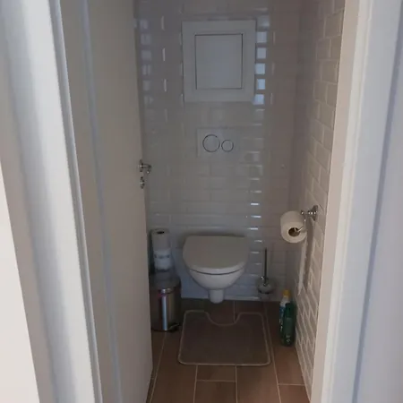 Apartament *