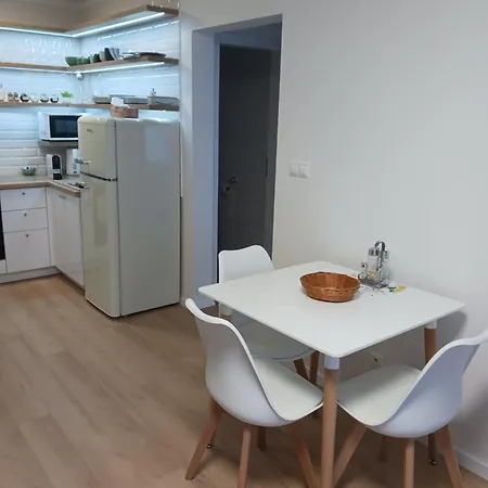 Apartament *